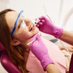 Sekrety dentysty: odkryj, jak naprawdę przebiega leczenie zębów!